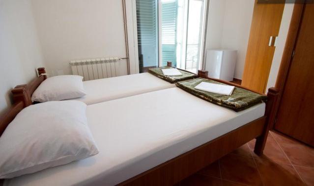 Apartments & Rooms M Petrovac Стая снимка